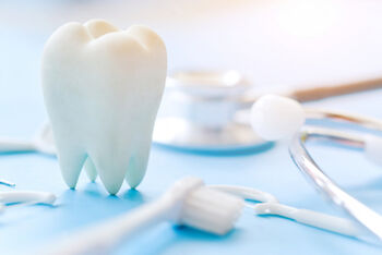 Kaakchirurgen zien gevolgen tandartsentekort