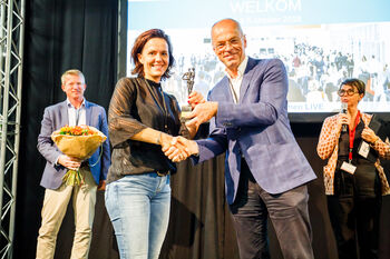 Paramedisch centrum de Bleekerij wint Award voor Multidisciplinaire samenwerking