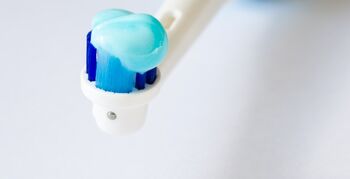 Vier miljoen voor smartphone-verbonden tandenborstel