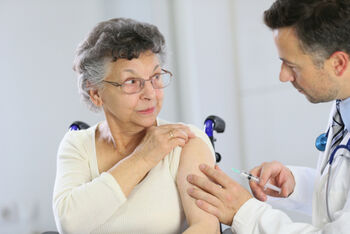 Vaccinaties griepprik in acht jaar met 22% gedaald