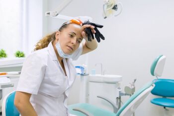 Britisch Dental Association: Helft van tandartsen ervaart werkstress