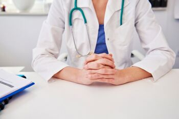 Campagne ‘De zorg is veilig’: patiënt moet niet wachten met arts bezoeken