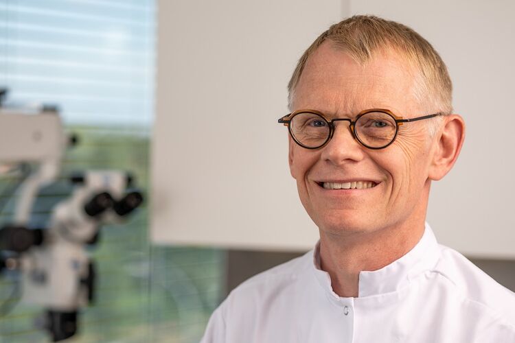Frank Hertog 