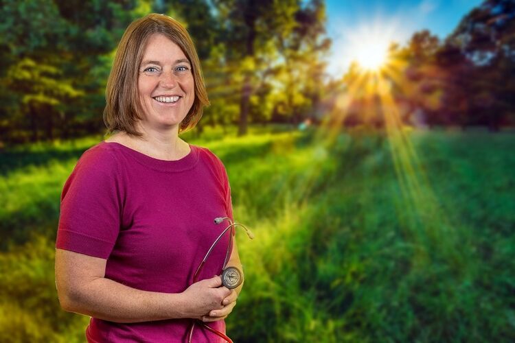 Huisarts Jessie Neffke - Foto Rob ter Bekke / Achtergrondfoto Shutterstock