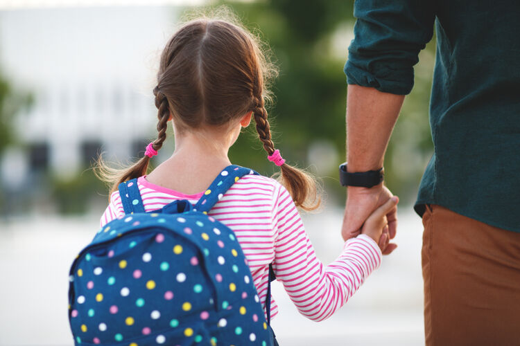 Als we echt de gezondheidsachterstanden weg willen werken, moeten we jonge gezinnen helpen - Foto: Shutterstock