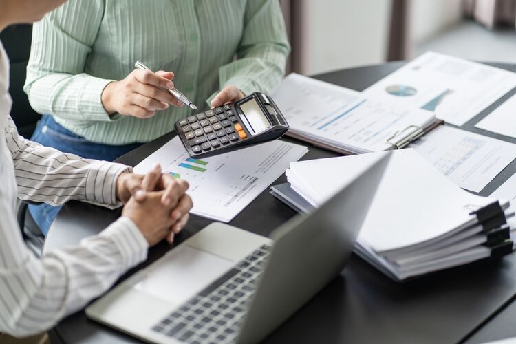 Volgens de VvAA schiet de huidige uitstelregeling structureel tekort en leidt deze tot onnodige regeldruk en kwaliteitsrisico’s. (Foto: Shutterstock)