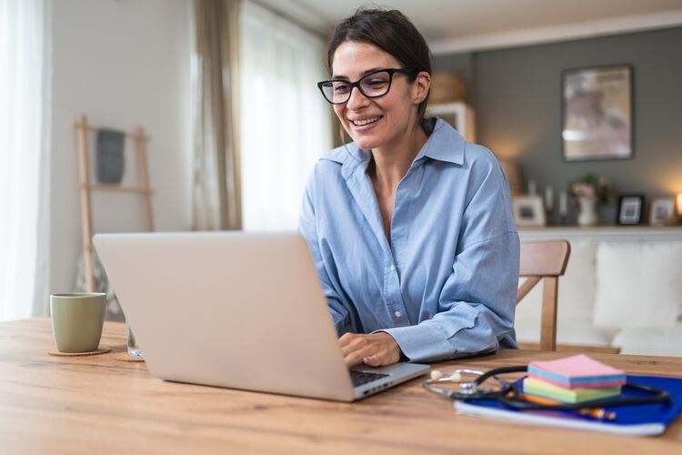 ‘‘Huisarts in Beeld’ is een digitale versterking voor overbelaste praktijken, om jonge huisartsen te behouden en concrete stap naar een toekomstbestendig  zorgsysteem’ (Foto: Shutterstock)