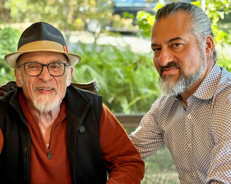 Irvin D. Yalom & Benjamin Yalom, Het uur van het hart. Echt contact in een vluchtige tijd, Uitgeverij Balans, 2025