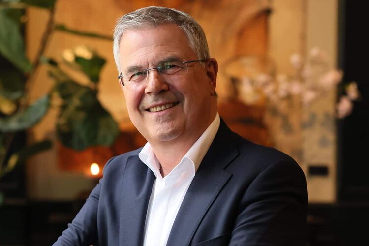Nicky Hekster: ‘Ik kan me voorstellen dat de praktijkmanager samen met de praktijkhouder de aanjager en kartrekker is voor de toepassing van AI binnen die praktijk.’ (foto: TIAS School for Business and Society)