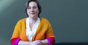 Sophie Brühl: ‘Huisartsen weten vaak niet wat de NZa doet en welke macht het ministerie van VWS wel of niet heeft. Die kenniskloof is lastig.' (Foto: Claudia Kamergorodski)
