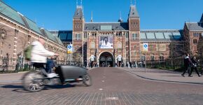 Studenten brengen mondzorg bij kwetsbare ouderen aan huis – per bakfiets