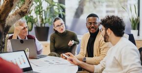 Ben Tiggelaar: ‘Werkgevers moeten zich niet afvragen: hoe ga ik om met Millennials en Gen Z’ers? Maar: hoe speel ik in op de behoeften van medewerkers in verschillende levensfasen?’ (Foto: Shutterstock)