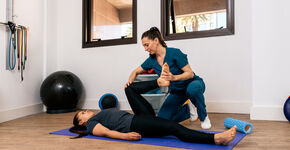 Het besluit tot samengaan van KNGF en SKF komt op een moment dat de fysiotherapie probeert de eigen positie te versterken. (Foto: Shutterstock)