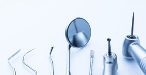 Modelovereenkomsten voor tandprothetici gepresenteerd